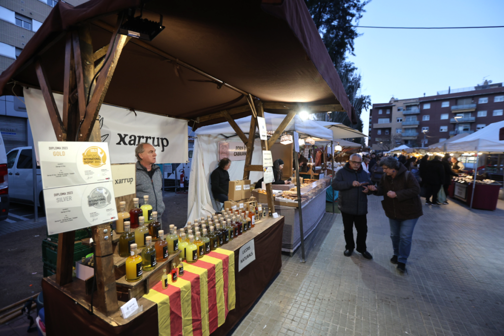 PARADES D’ALIMENTACIÓ ARTESANA (CODI 380)